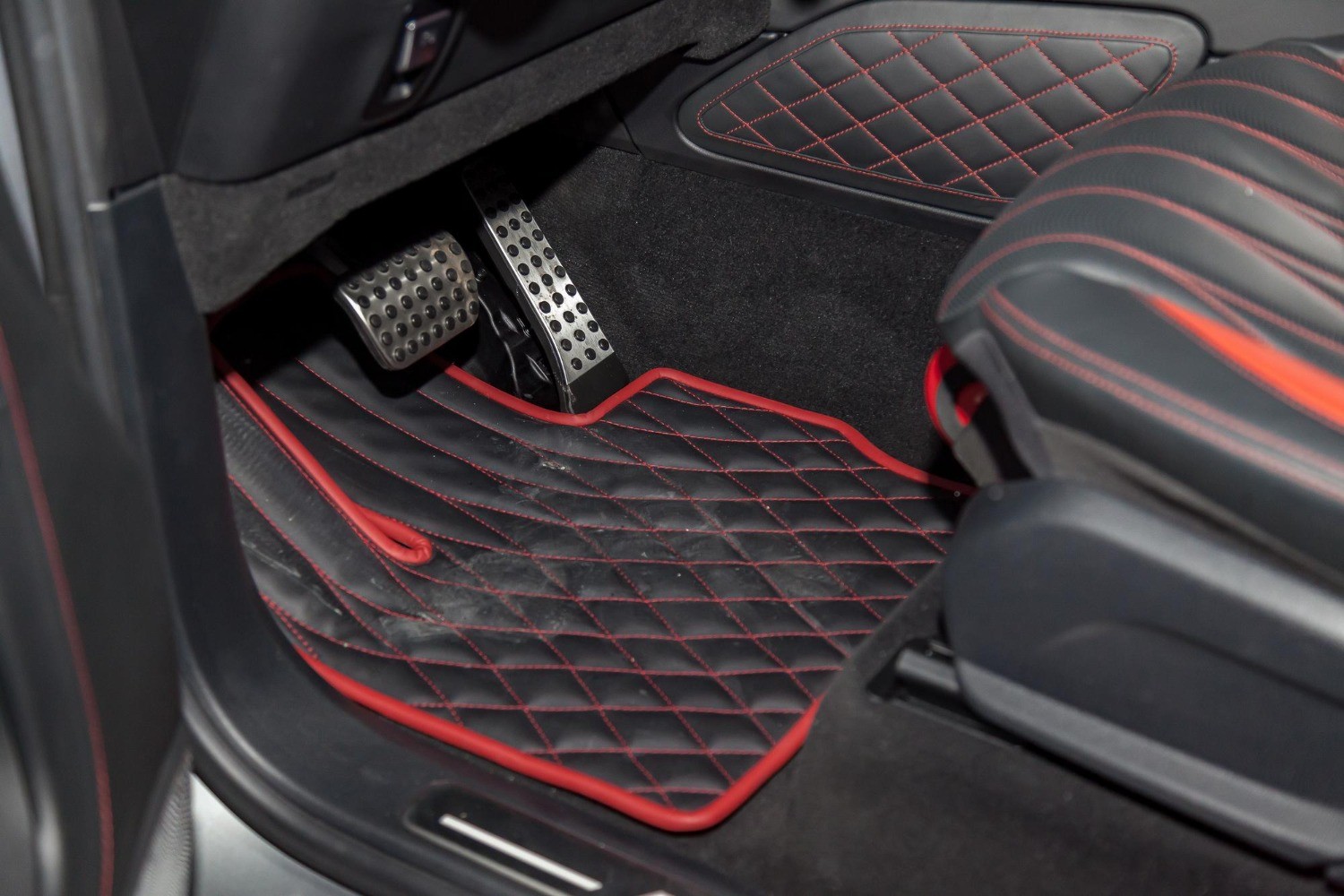 Elevate Your Driving Experience with Car Fit Mats